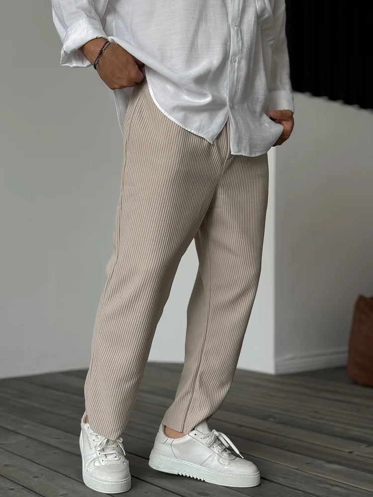 Pánske skladané nohavice Relax Fit | Elegantný a pohodlný štýl na bežné nosenie aj do práce